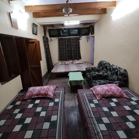 Heritage Homestay@Old City Near Ganges バラナシ エクステリア 写真