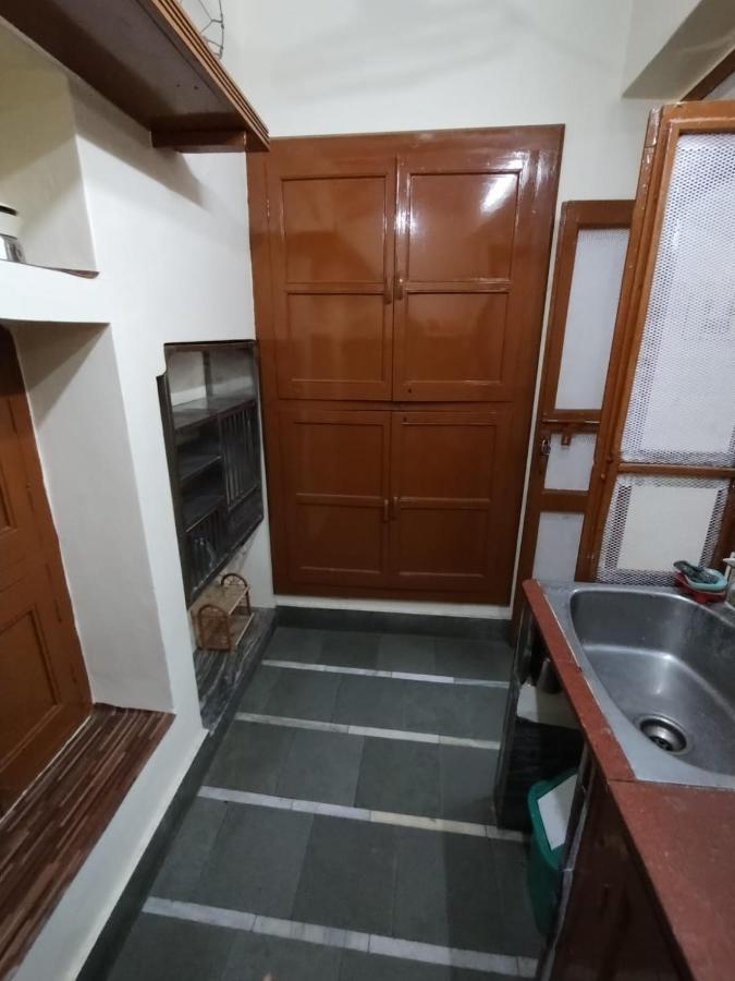 Heritage Homestay@Old City Near Ganges バラナシ エクステリア 写真