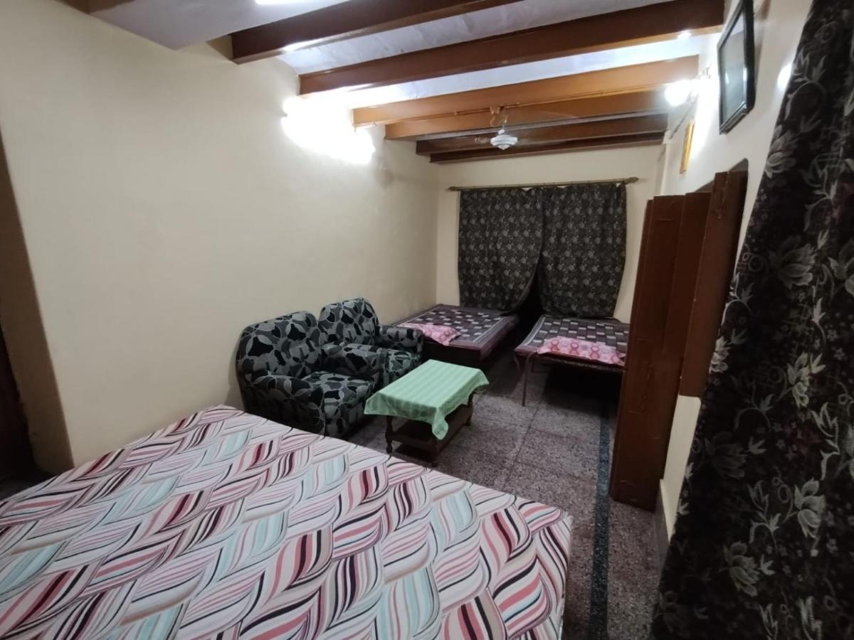 Heritage Homestay@Old City Near Ganges バラナシ エクステリア 写真