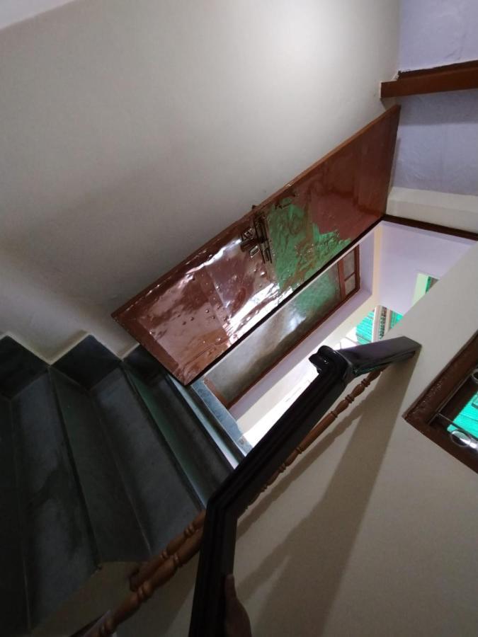 Heritage Homestay@Old City Near Ganges バラナシ エクステリア 写真