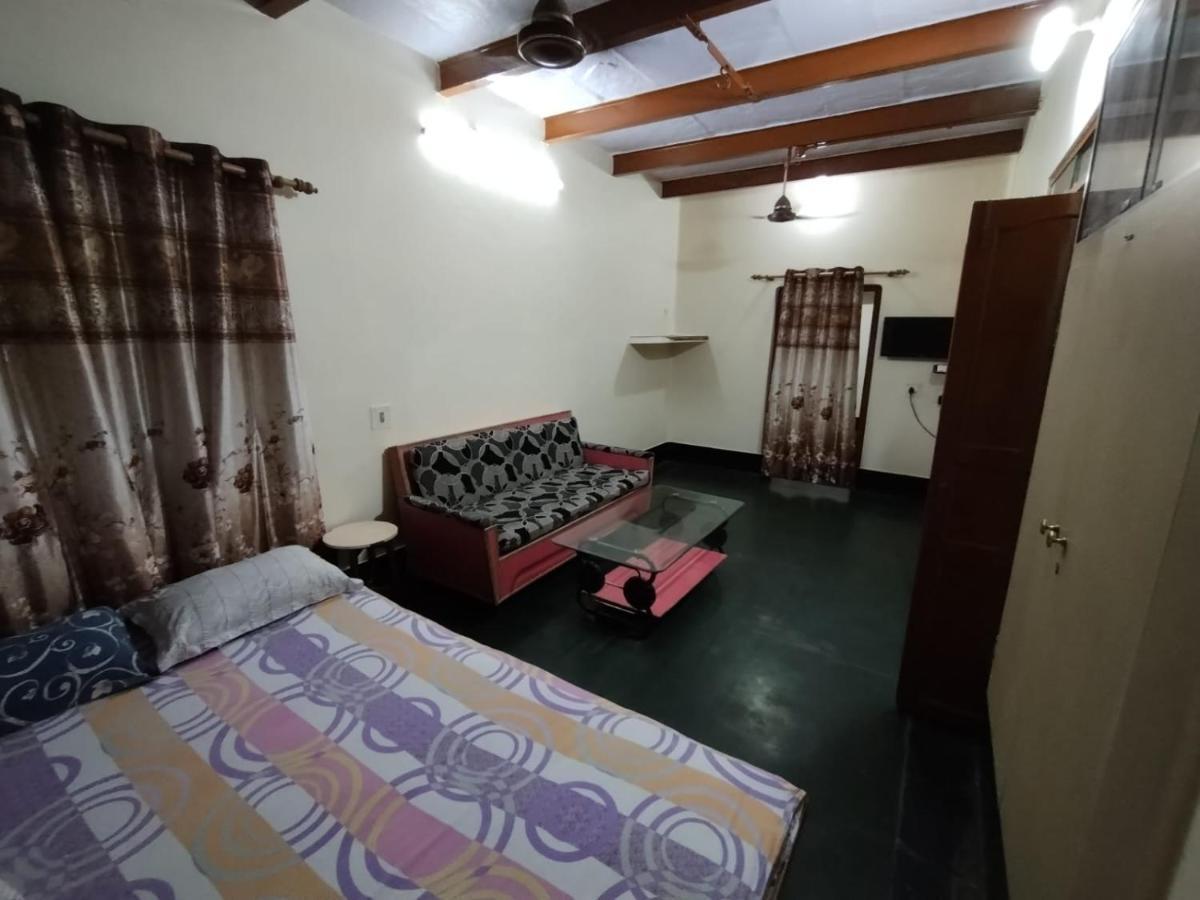 Heritage Homestay@Old City Near Ganges バラナシ エクステリア 写真